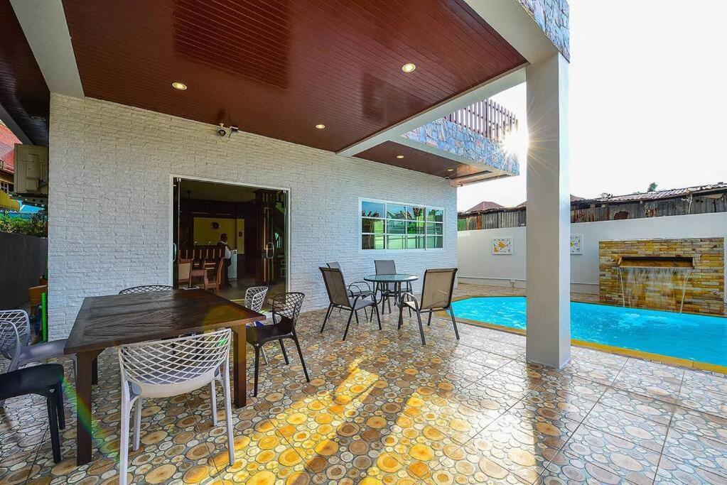 Unique&Nice 7Bd Pool Villa In Heart Nanai Patong Bagian luar foto